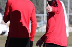 lol下注官网 -冲刺阶段武汉三镇备战国王杯；调整名单细节曝光；引发热议；控场能力受关注(国王杯西乙最新积分榜)