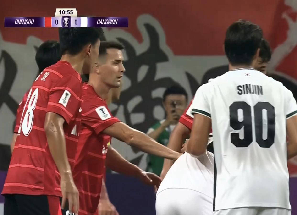 加时末段成都蓉城豪取连胜——足总杯节点到来，震撼外界，纪律约束更严格(10算不算让胜)